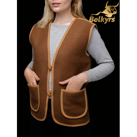 Vesta zo 100% ťavej vlny