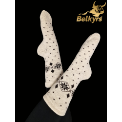 biele vlnené ponožky