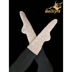 krásne teplé ponožky z vlny