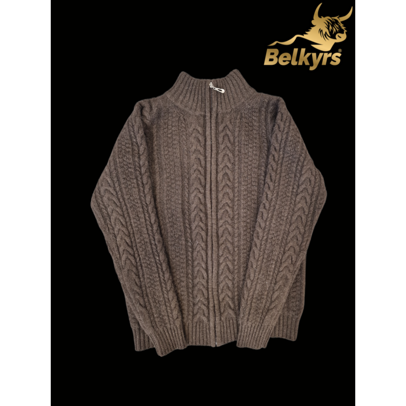 Sveter na zips z jačej vlny