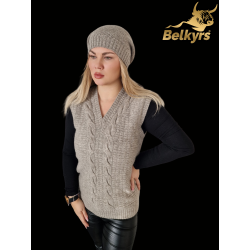 Vesta 100% mongolská vlna s V výstrihom